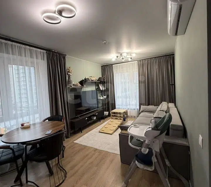Продаётся 3-комнатная квартира, 81.6 м²