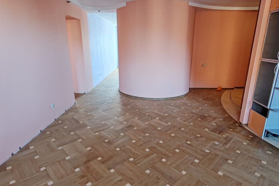 Продаётся 3-комнатная квартира, 83 м²