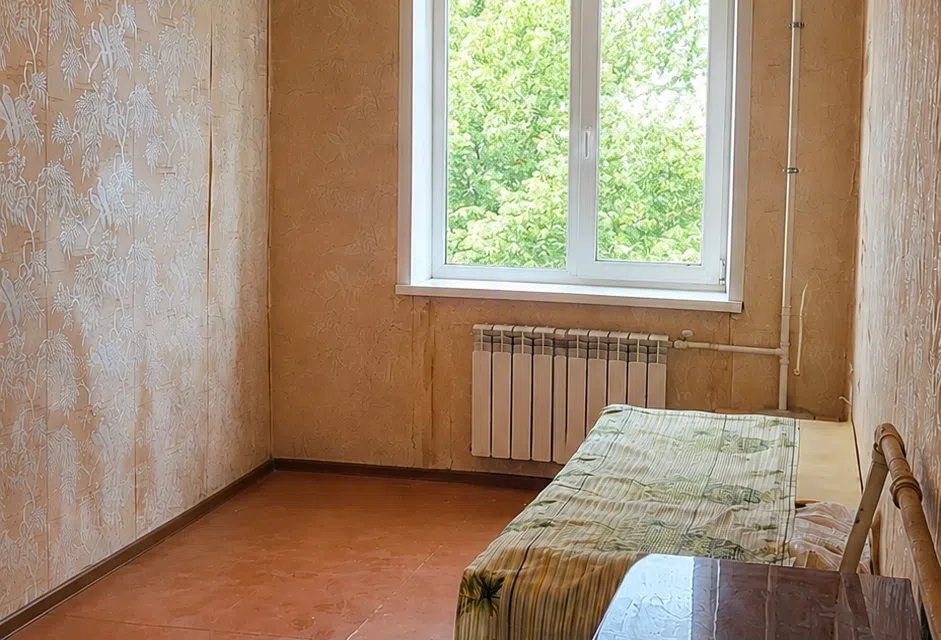 Продаётся 3-комнатная квартира, 54.5 м²