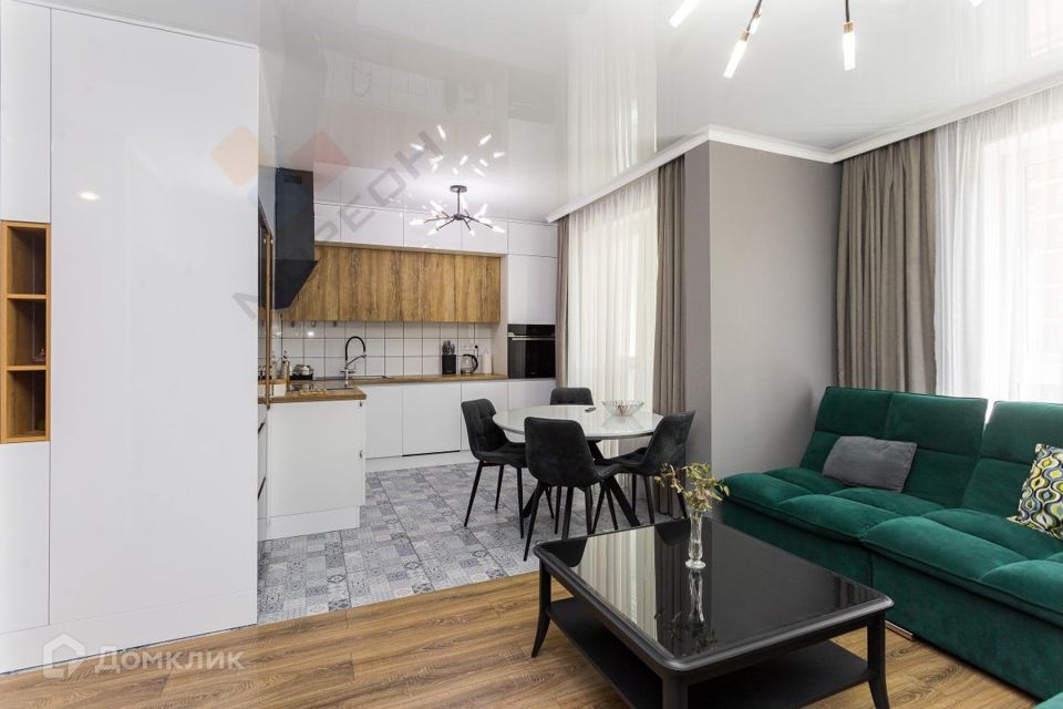Продаётся 3-комнатная квартира, 74 м²