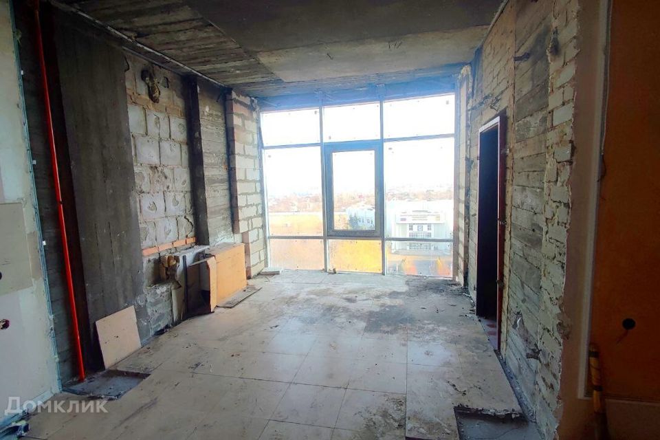 Продаётся 5-комнатная квартира, 193.8 м²