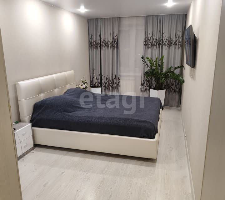 Продаётся 2-комнатная квартира, 82.3 м²
