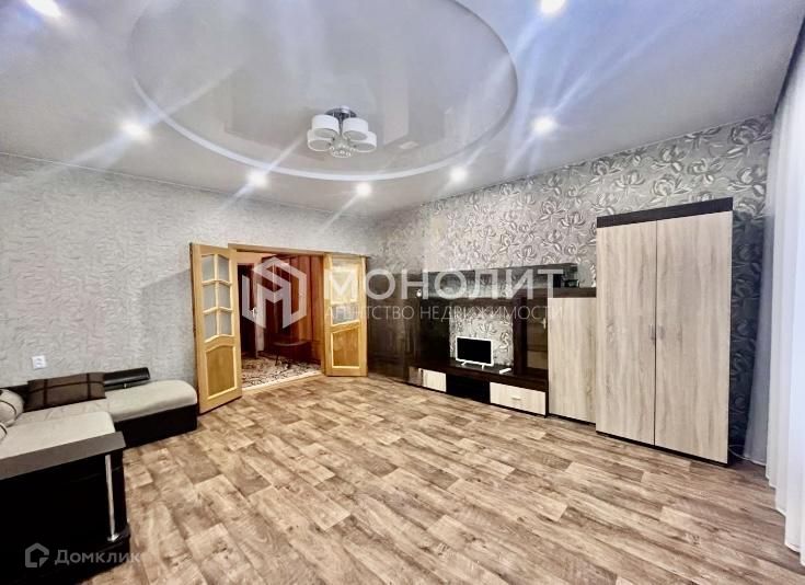 Сдаётся 2-комнатная квартира, 72 м²