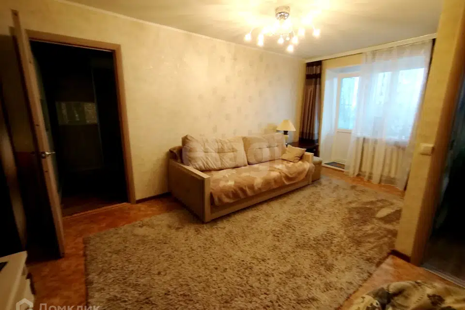 Продаётся 2-комнатная квартира, 42.2 м²