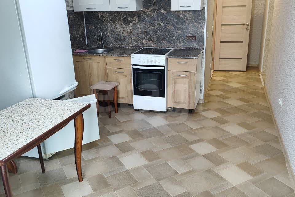 Сдаётся 1-комнатная квартира, 40 м²
