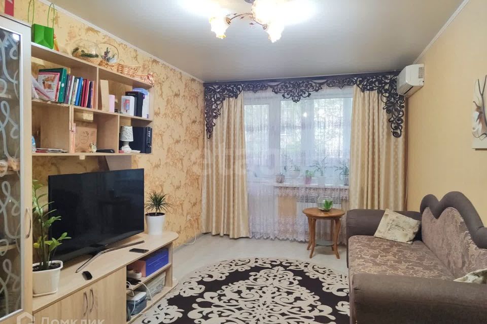 Продаётся 2-комнатная квартира, 47.2 м²