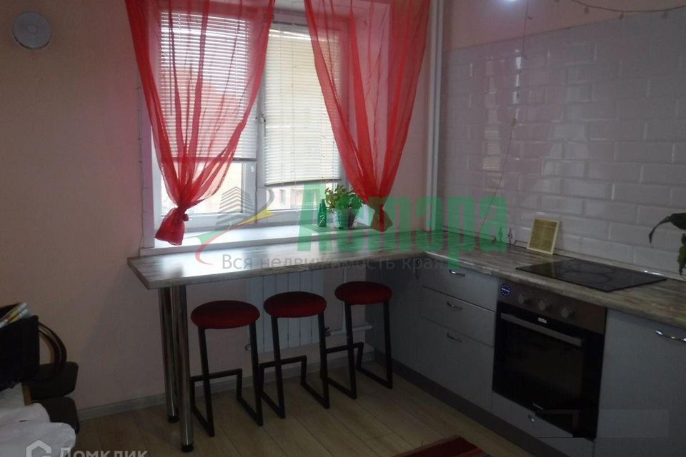 Продаётся 1-комнатная квартира, 32 м²