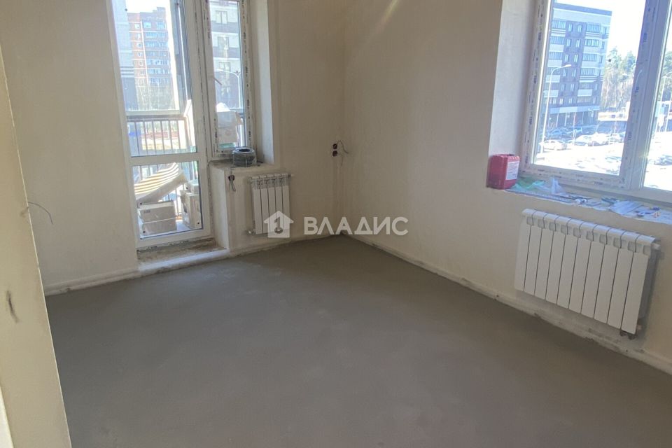 Продаётся 2-комнатная квартира, 63.7 м²