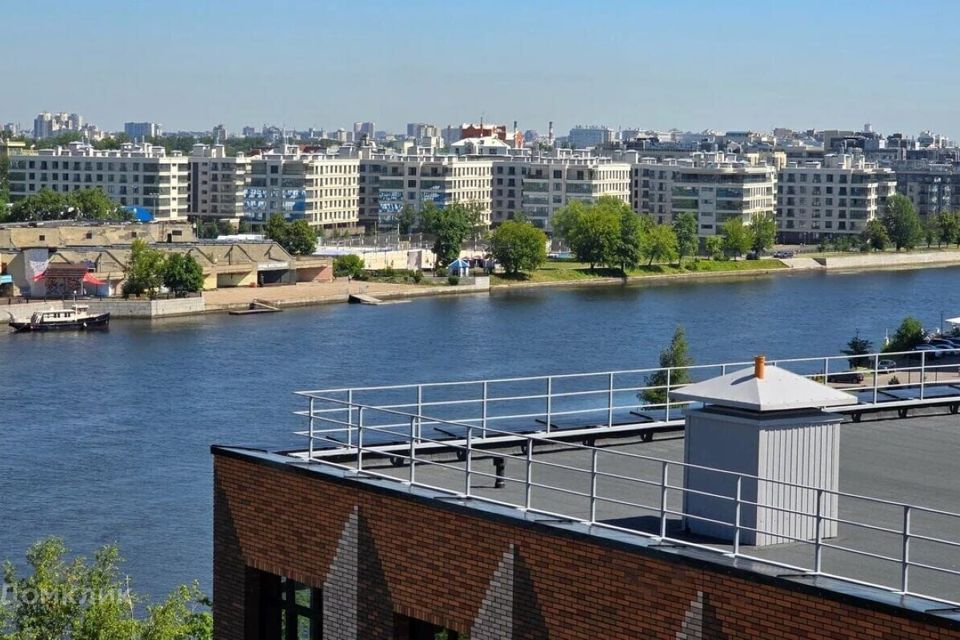 Продаётся 2-комнатная квартира, 71.6 м²