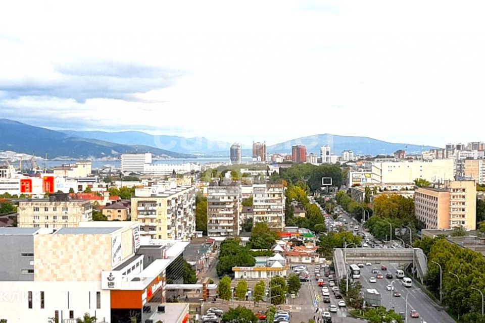 Продаётся 1-комнатная квартира, 42.5 м²