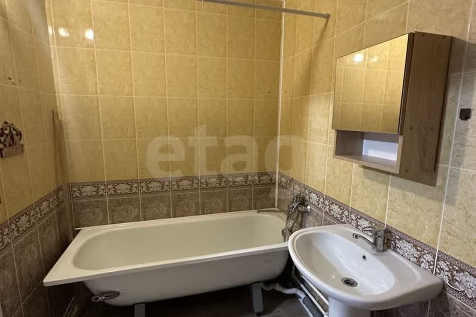 Продаётся 2-комнатная квартира, 60 м²