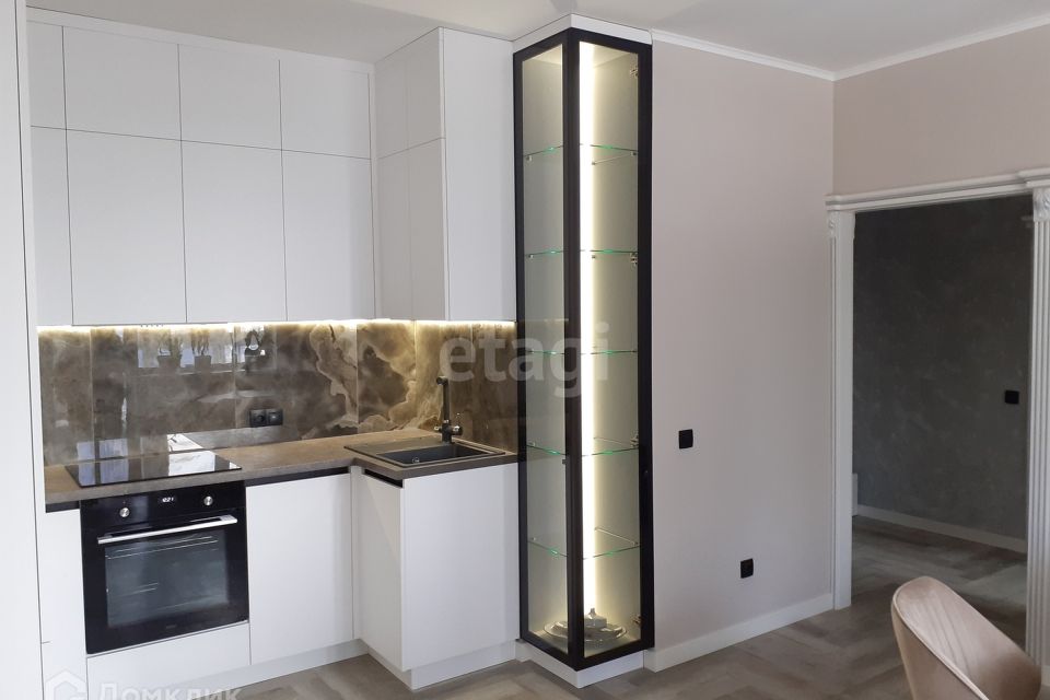 Продаётся 1-комнатная квартира, 43.4 м²