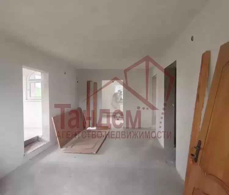 Продаётся 2-этажный дом, 304 м²
