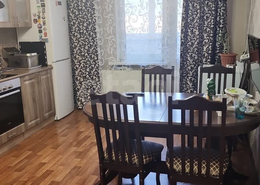 Продаётся 3-комнатная квартира, 78 м²