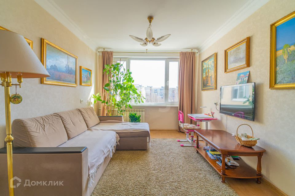 Продаётся 3-комнатная квартира, 74.8 м²