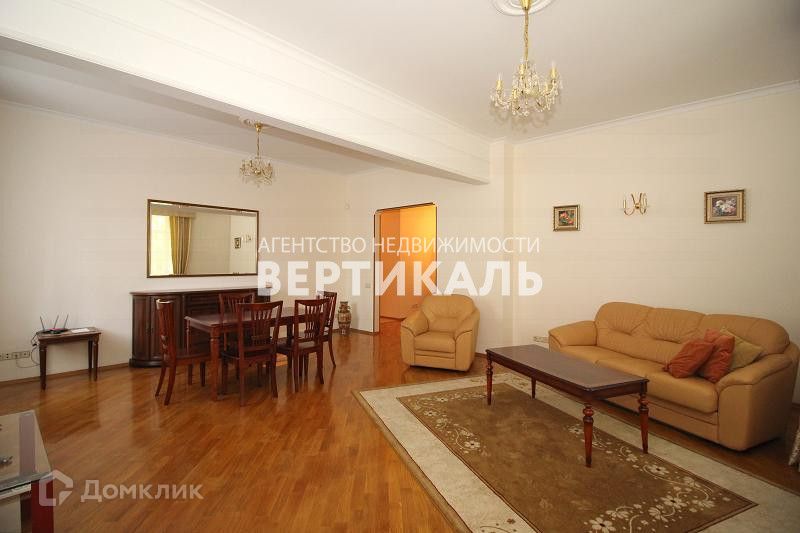 Сдаётся 3-комнатная квартира, 96 м²