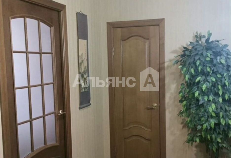 Продаётся 2-комнатная квартира, 53.6 м²