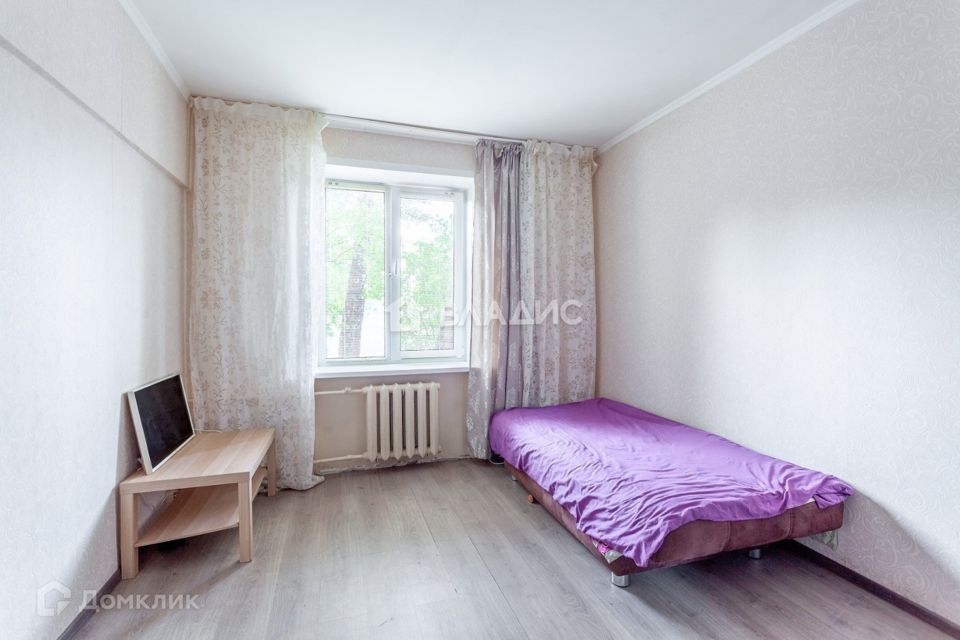 Продаётся комната в 3-комн. квартире, 13.9 м²