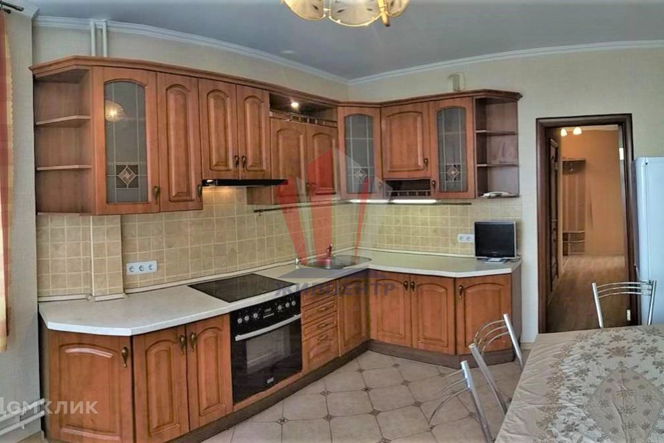 Сдаётся 2-комнатная квартира, 60 м²