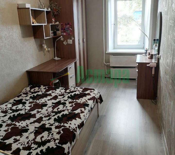 Продаётся 4-комнатная квартира, 77.3 м²