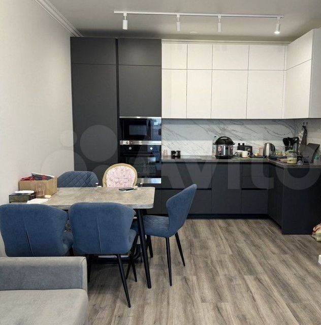 Продаётся 3-комнатная квартира, 57 м²