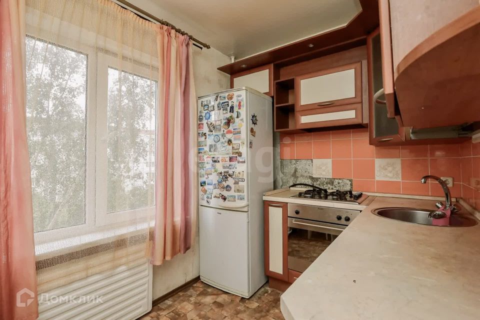 Продаётся 3-комнатная квартира, 53.7 м²