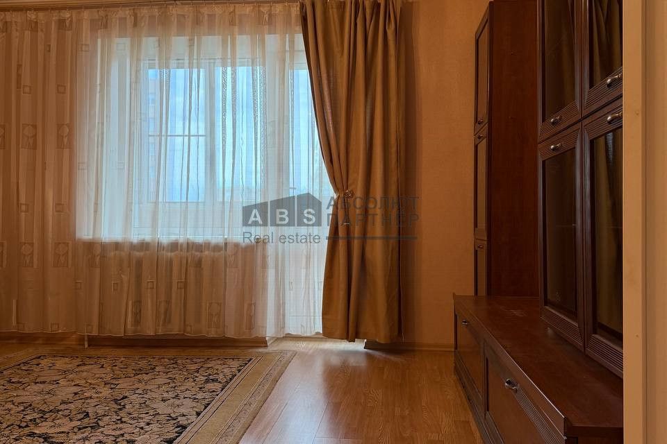 Продаётся 3-комнатная квартира, 77.4 м²