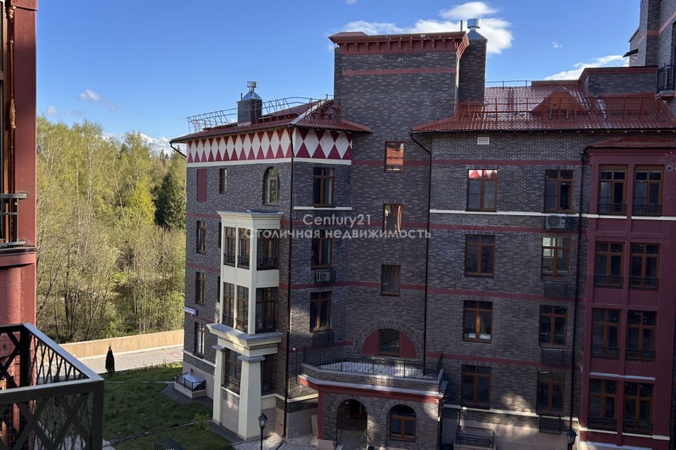 Продаётся 2-комнатная квартира, 60.2 м²