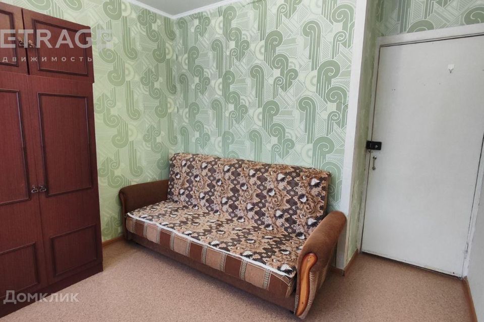 Продаётся комната в 3-комн. квартире, 12 м²