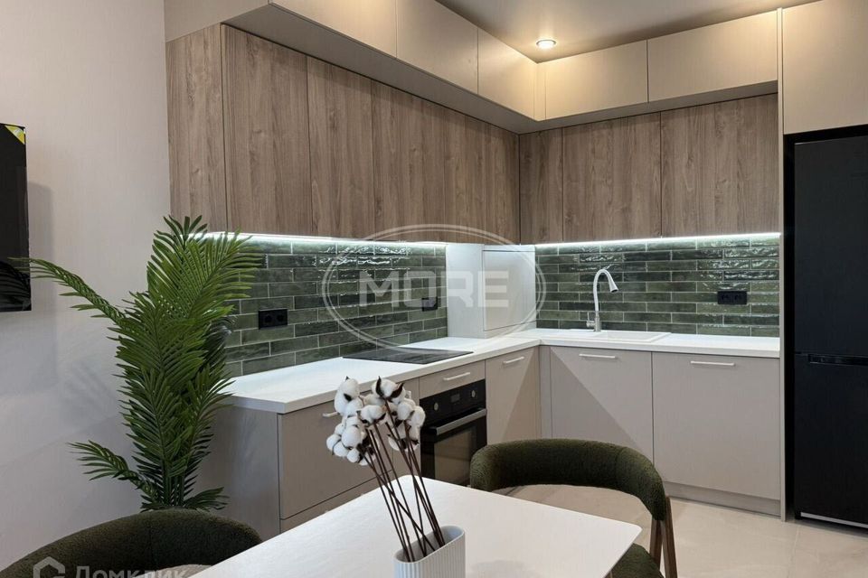 Продаётся 1-комнатная квартира, 43.4 м²
