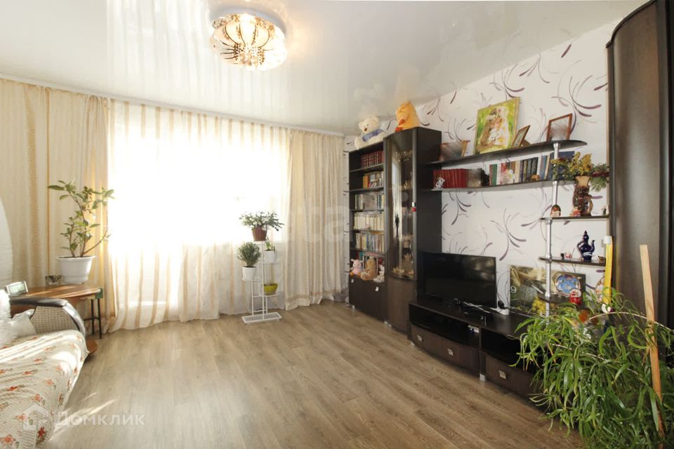 Продаётся 1-комнатная квартира, 35.8 м²