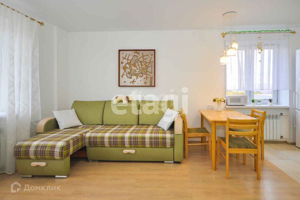 Продаётся 3-комнатная квартира, 71.4 м²