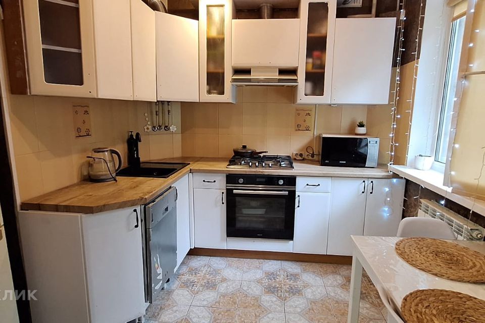 Продаётся 1-комнатная квартира, 30.6 м²