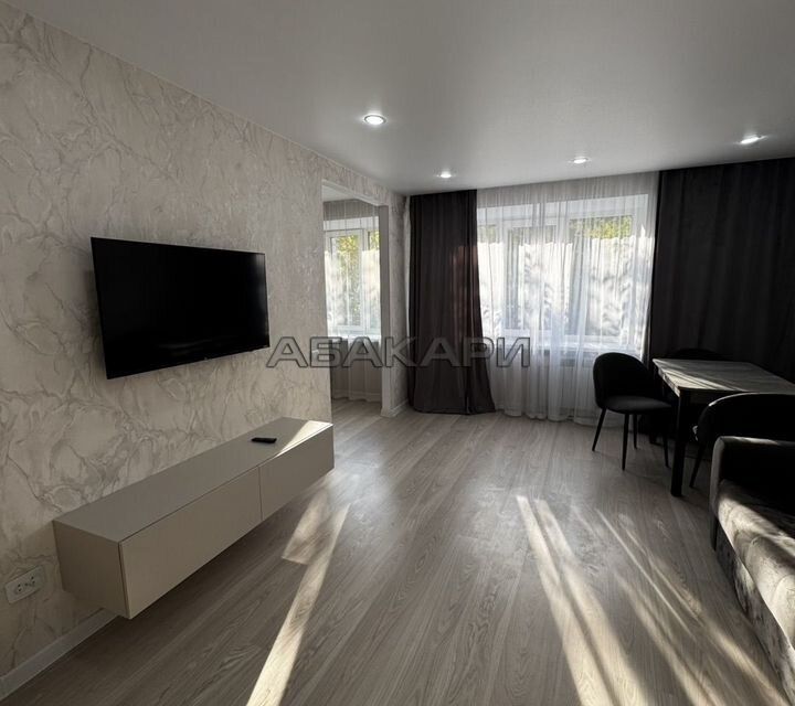 Сдаётся 3-комнатная квартира, 64 м²