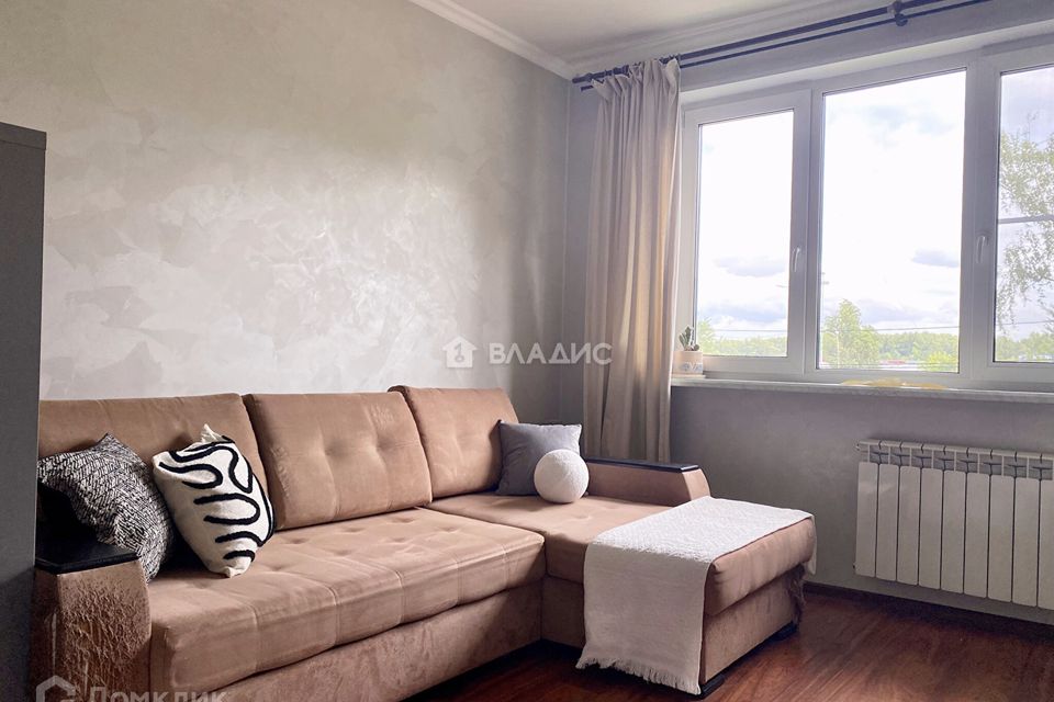 Продаётся 1-комнатная квартира, 37.6 м²