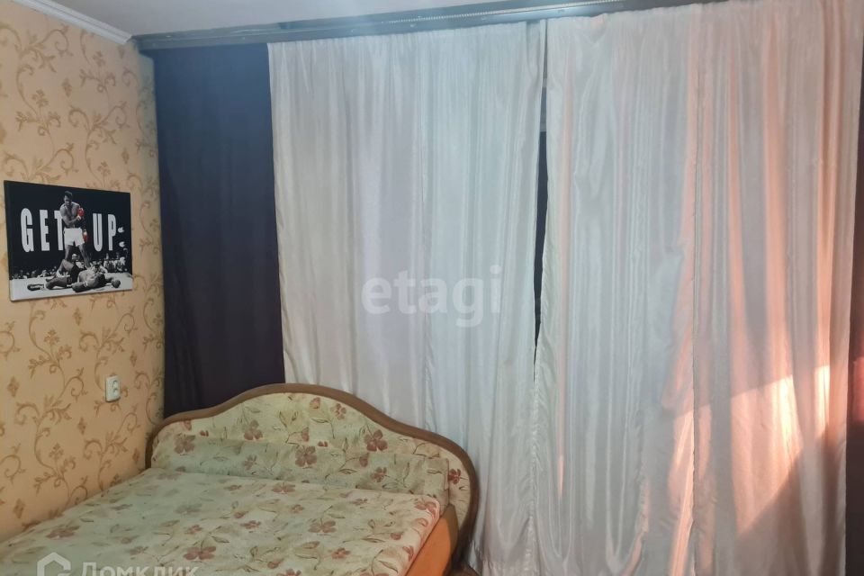 Продаётся 2-комнатная квартира, 56.8 м²