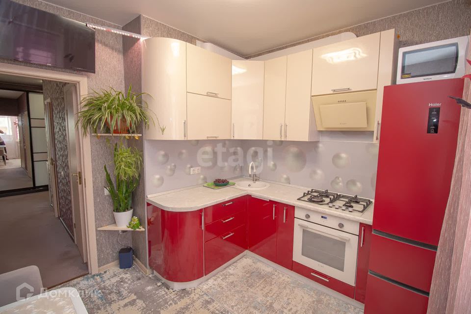 Продаётся 2-комнатная квартира, 56.3 м²