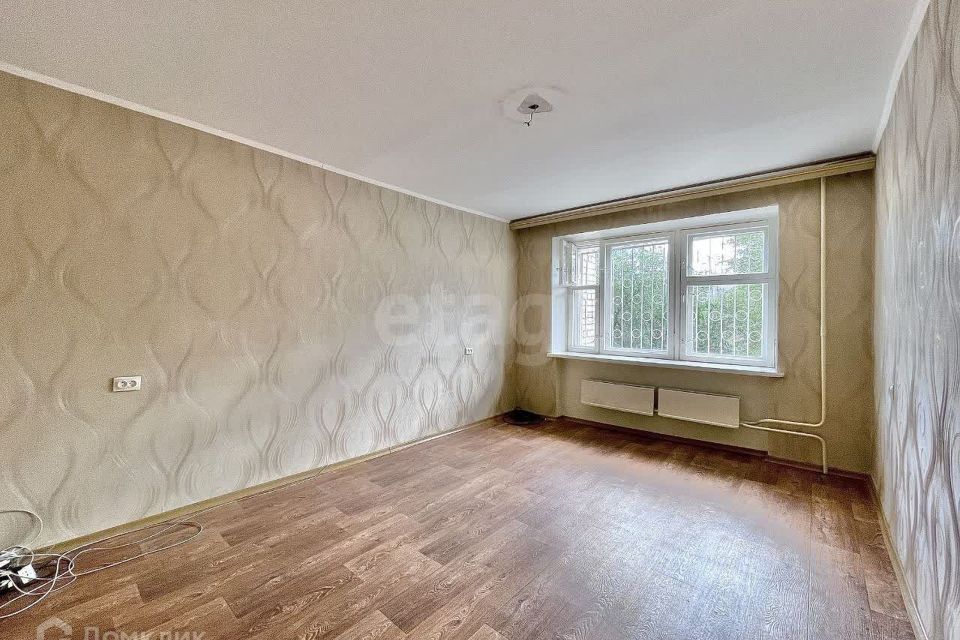 Продаётся 4-комнатная квартира, 83 м²