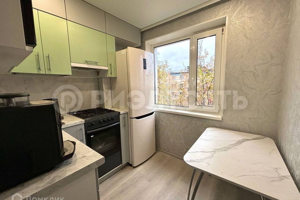Продаётся 3-комнатная квартира, 61.6 м²