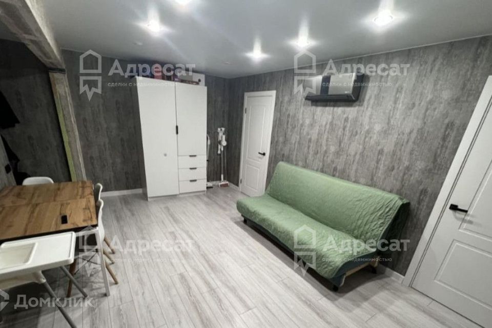 Продаётся 3-комнатная квартира, 48.9 м²