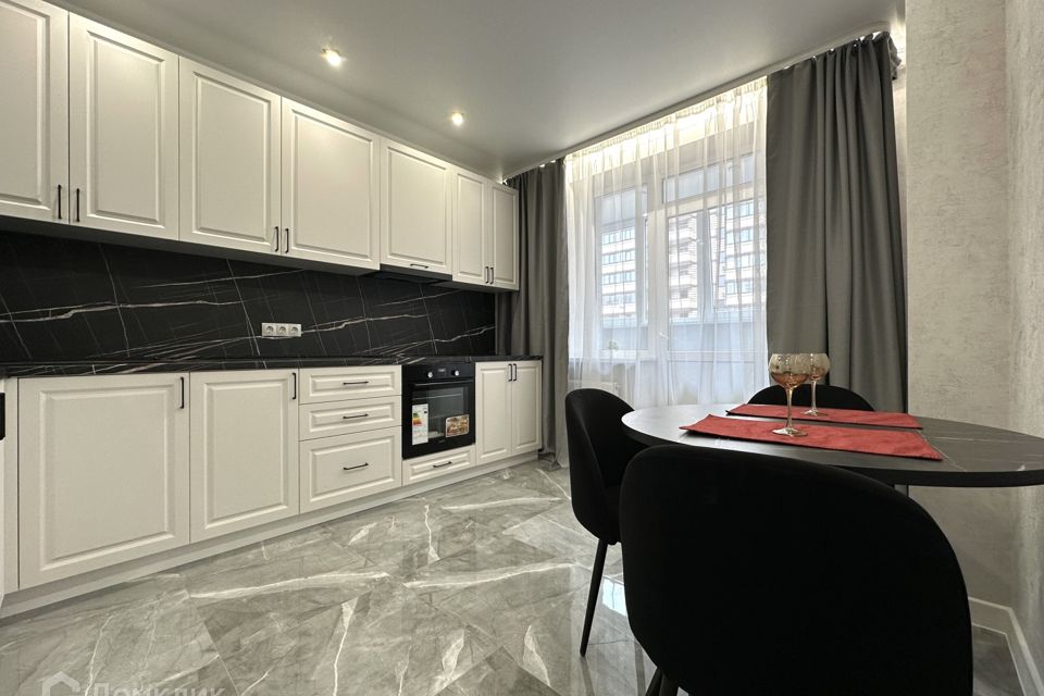 Продаётся 1-комнатная квартира, 39 м²