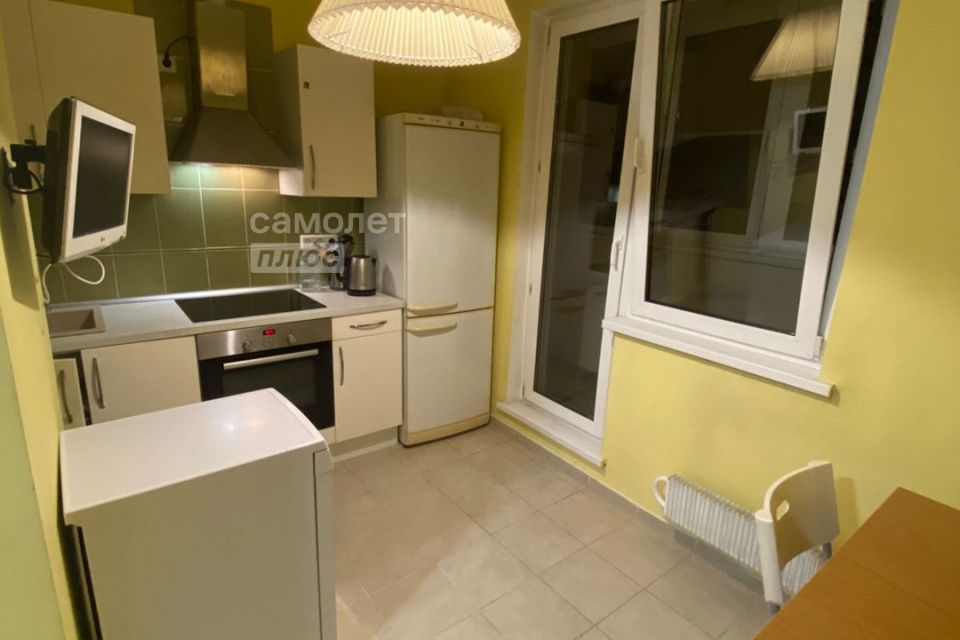 Сдаётся 1-комнатная квартира, 38 м²