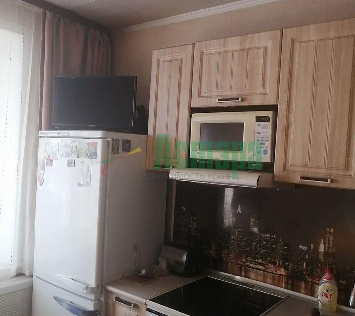 Продаётся 3-комнатная квартира, 56.3 м²