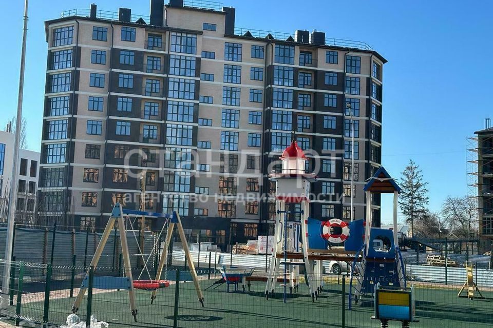 Продаётся 1-комнатная квартира, 45.7 м²