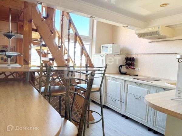 Продаётся 1-комнатная квартира, 32 м²