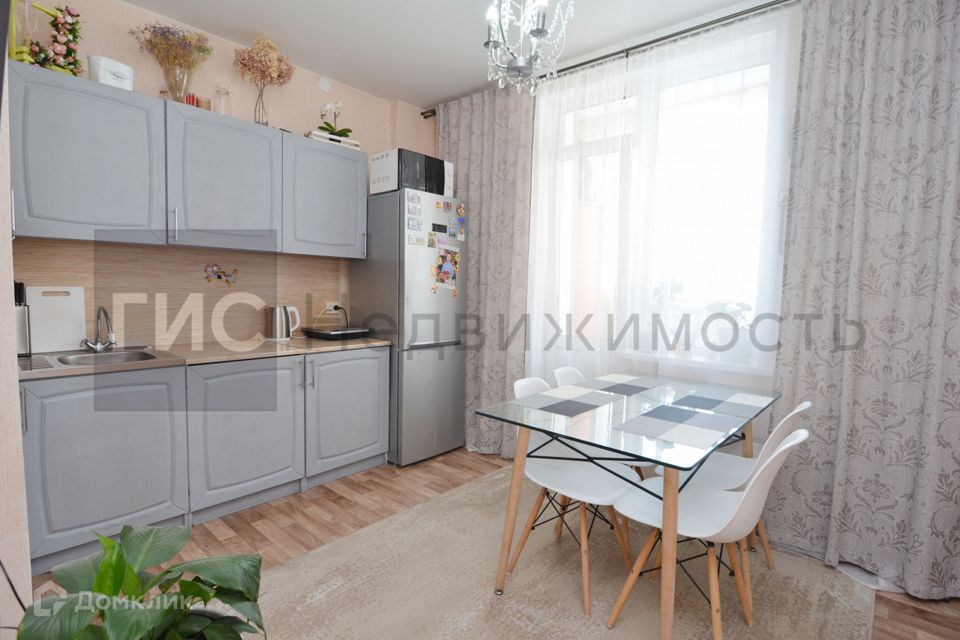 Продаётся 2-комнатная квартира, 59.1 м²