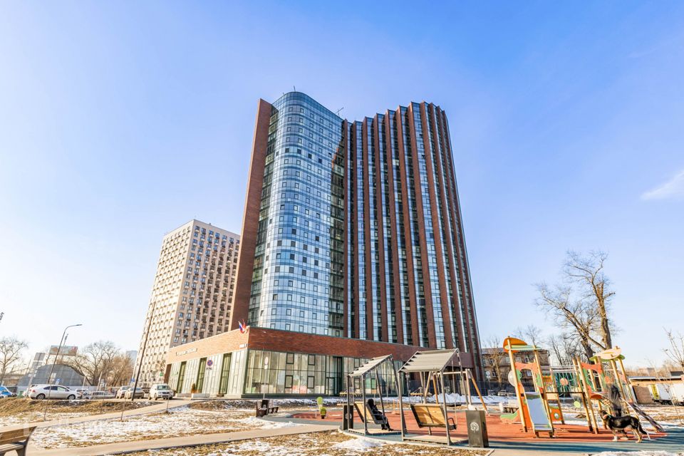 Продаётся 6-комнатная квартира, 199.4 м²