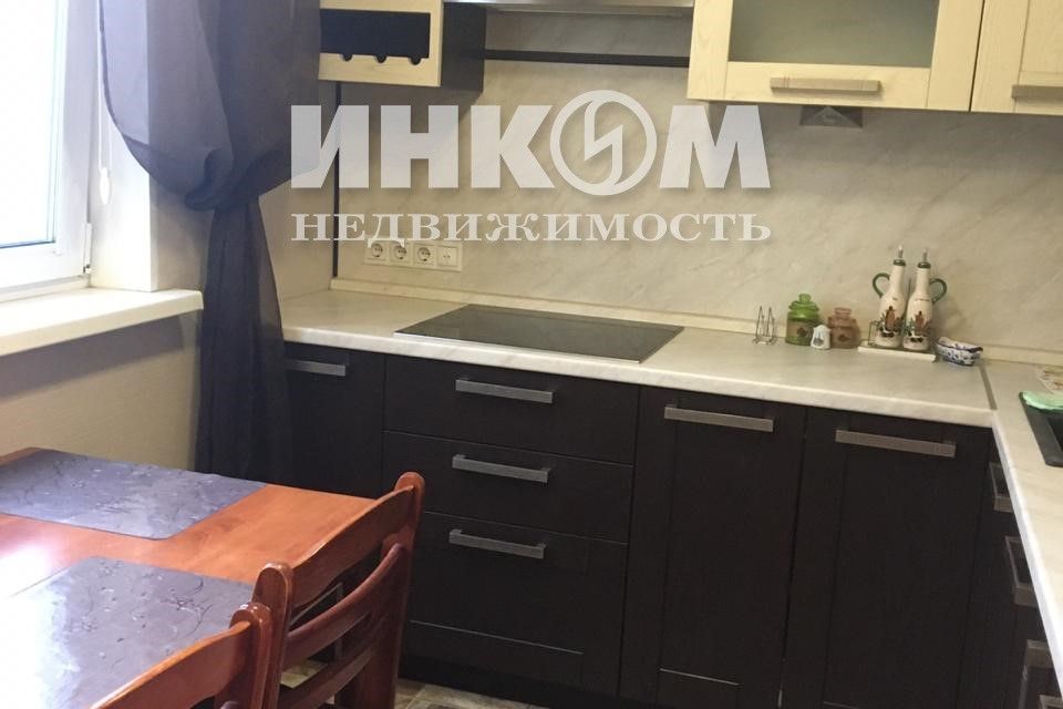 Сдаётся 1-комнатная квартира, 38 м²