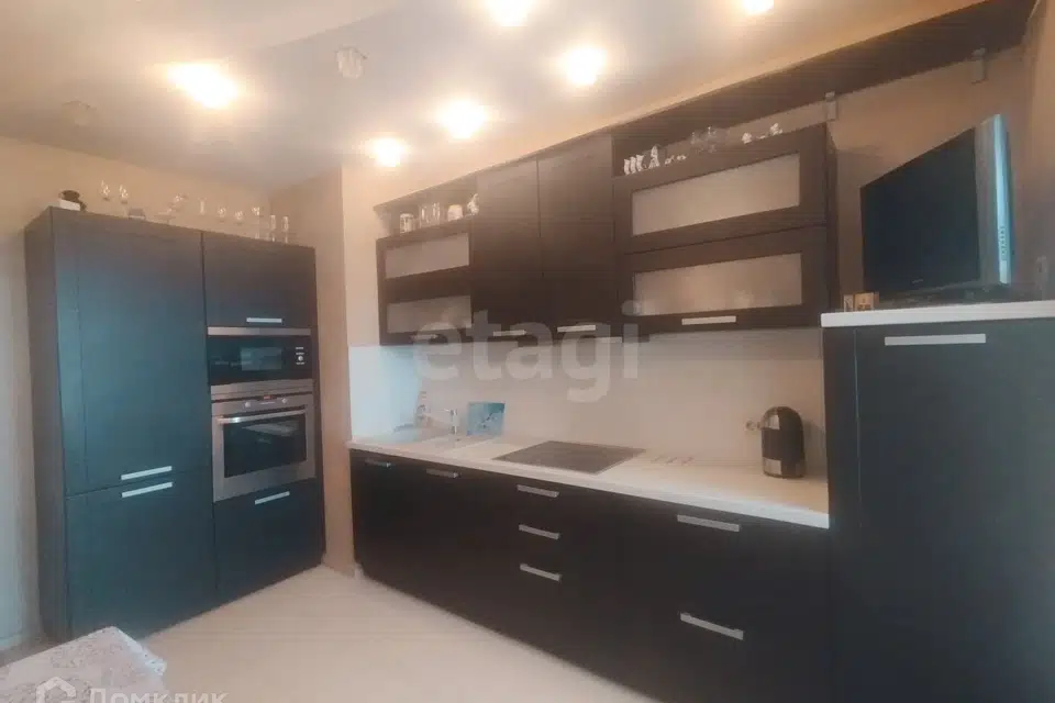 Продаётся 3-комнатная квартира, 81.9 м²