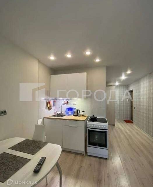 Сдаётся 1-комнатная квартира, 40 м²